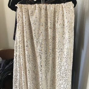 Lularoe Lace/Sequin Lucy